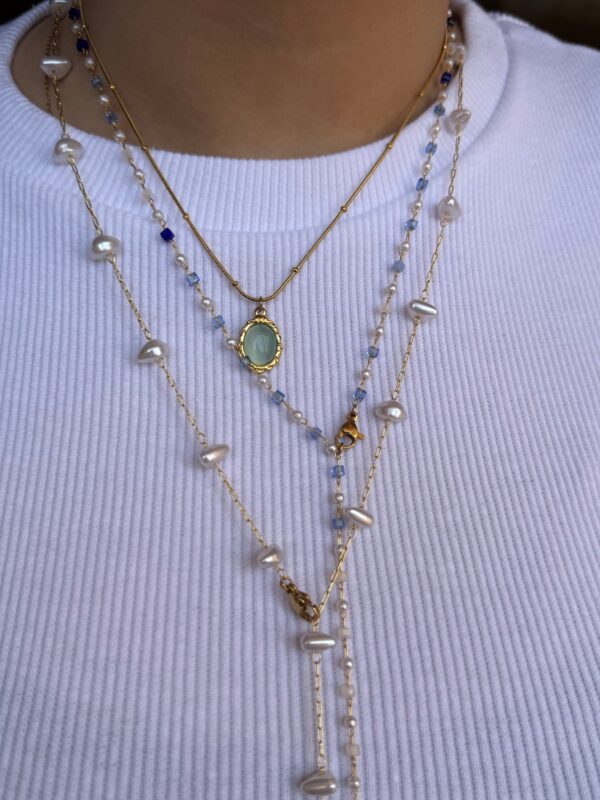 Y design necklace
