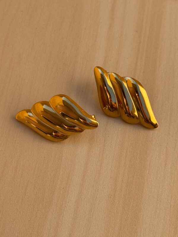 Angel wing earring