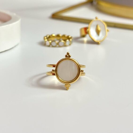Mother of pearl Ring