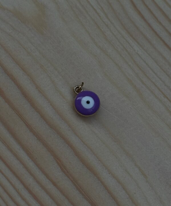 Purple eye