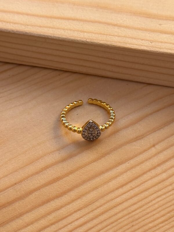 Raindrop ring