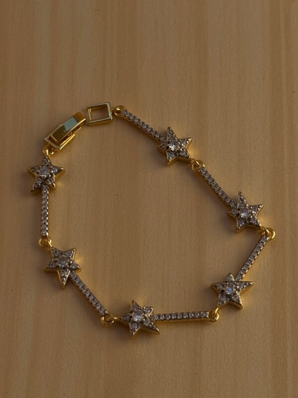 Star tennis bracelet