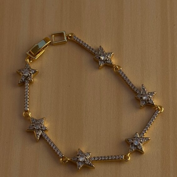 Star tennis bracelet