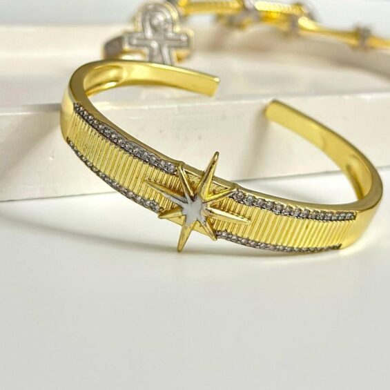 Star bracelet
