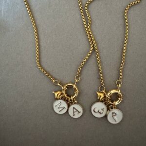 Initials necklace (K-T)
