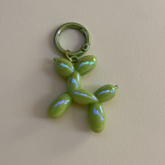 Green dog chain
