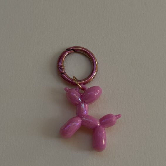 Pinky dog chain